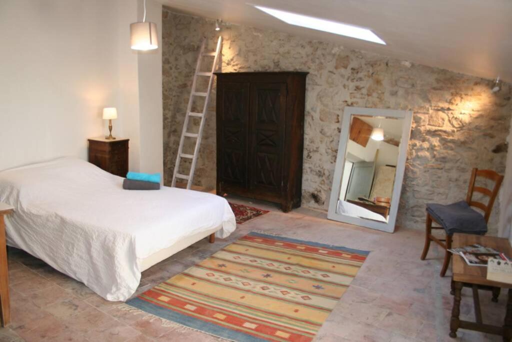 Character Filled House Overlooking The River Cesse Bize-Minervois Екстер'єр фото